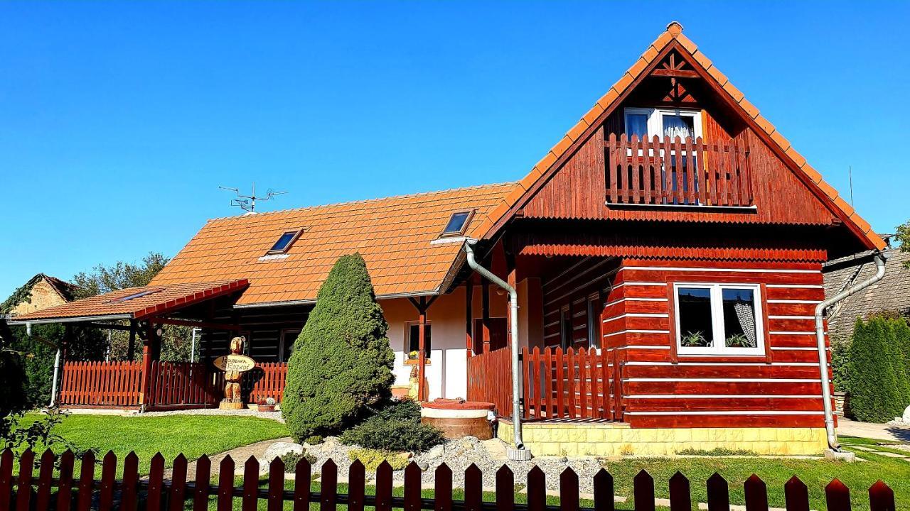 Roubenka Rozkos Vila Nové Město nad Metují Exterior foto