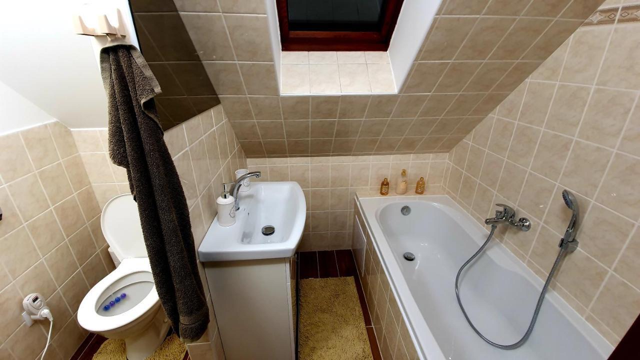 Roubenka Rozkos Vila Nové Město nad Metují Exterior foto